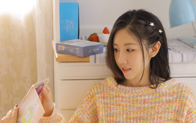 卖手链、发绳……轻轻创业的年轻人把生意做“小”